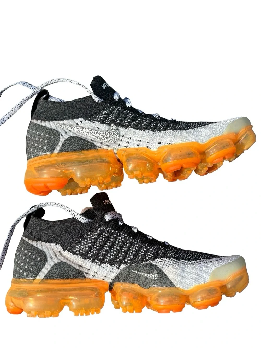 Nike Air VaporMax Flyknit 2 Safari Men’s 7.5 Multicolor Sneakers Mango Oreo